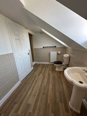 Photo 17- click for photo gallery